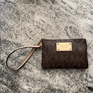 Michael Kors wristlet wallet